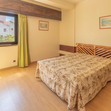 Turial Old Town Ocean View Aparthotel Albufeira Bagian luar foto